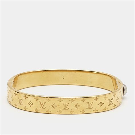 louis vuitton cufflink|louis vuitton monogram cuff bracelet.